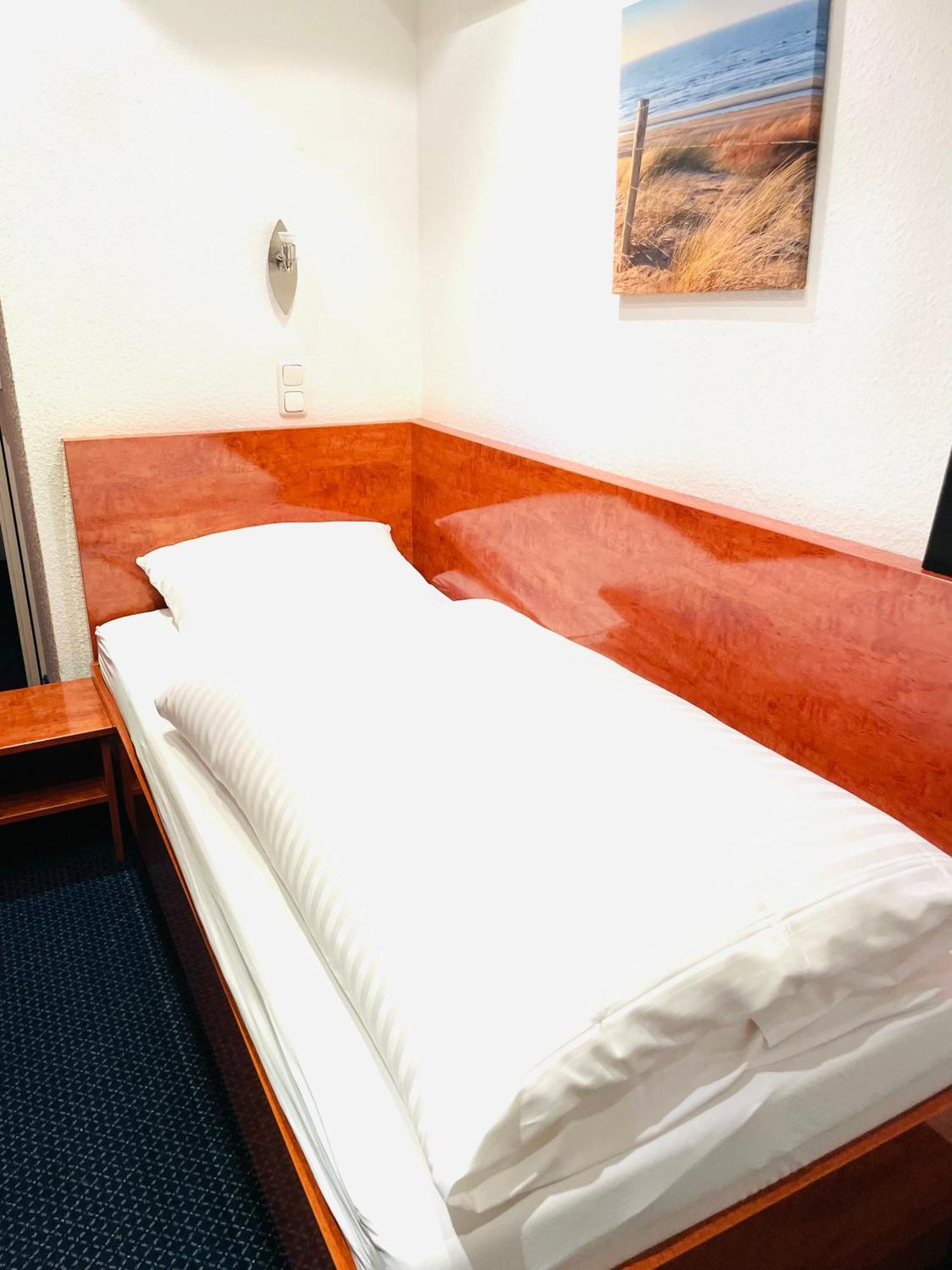 Hotel Merkenich Köln Eksteriør bilde